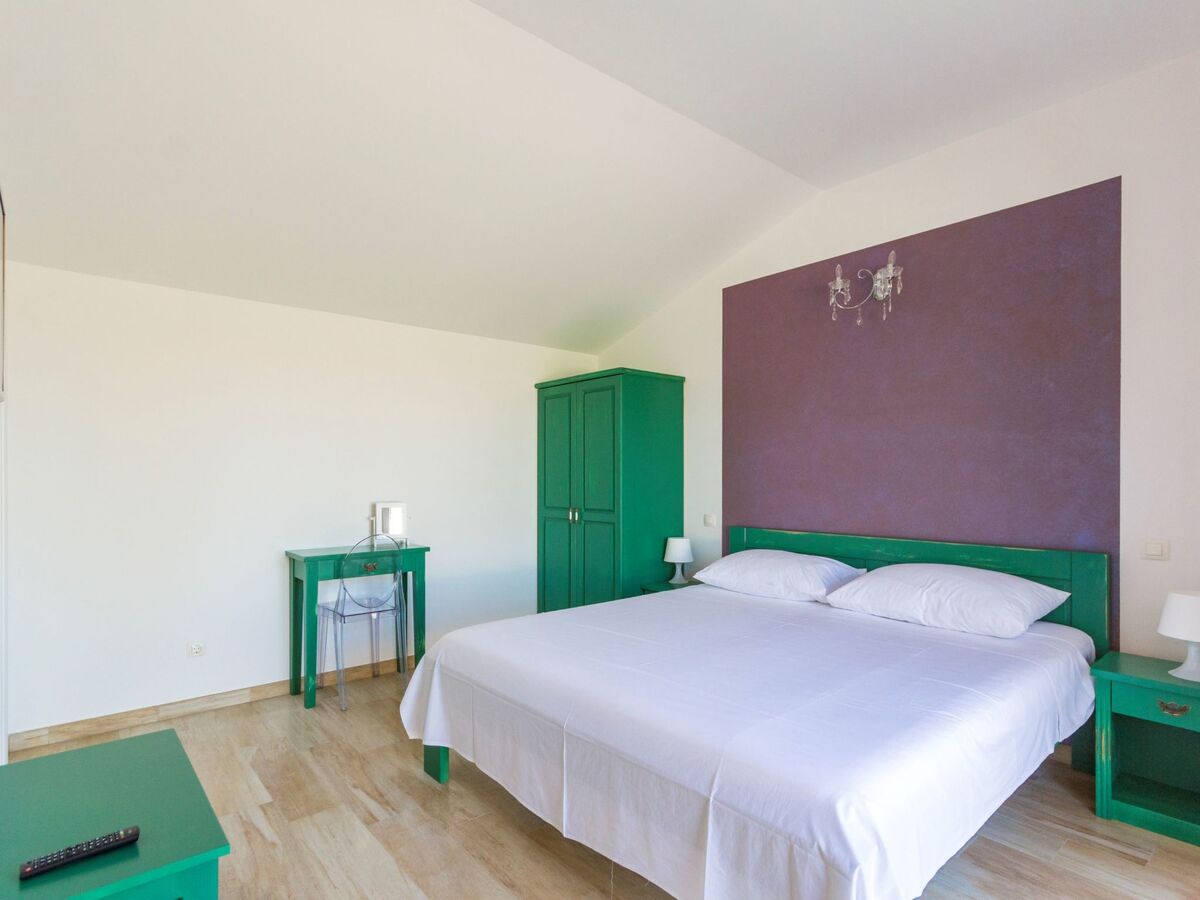 Villa L à Premantura : 5 chambres, piscine privée - Photo 16