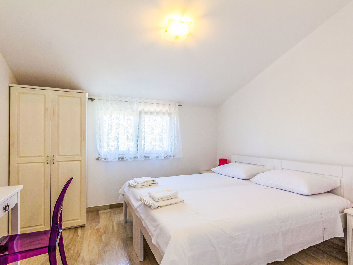Villa L à Premantura : 5 chambres, piscine privée - Photo 22
