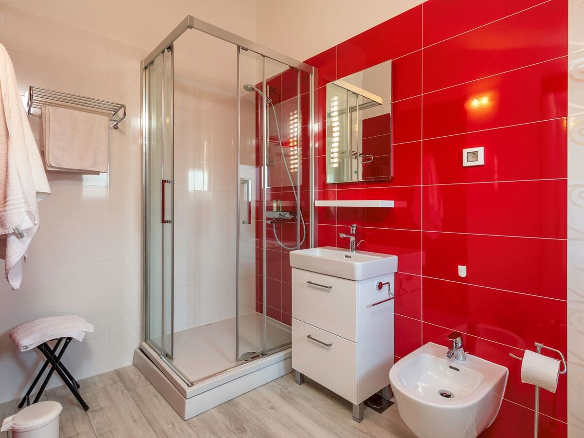Villa L à Premantura : 5 chambres, piscine privée - Photo 23