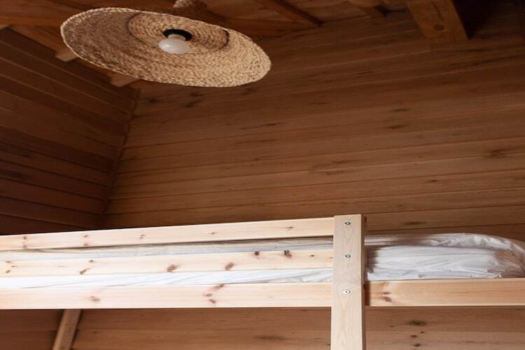 Cabane en bois avec vue sur l'eau à Vencimont - Photo 14