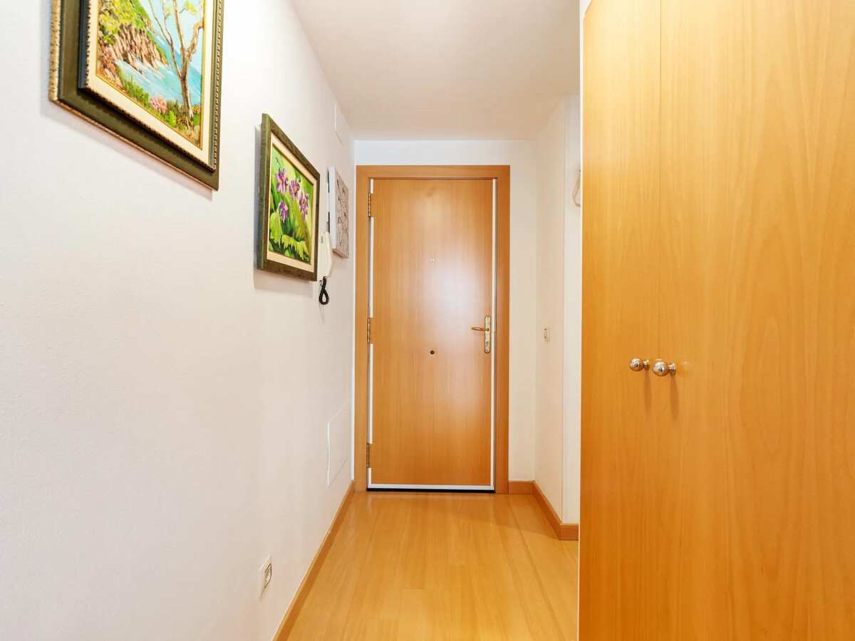 Appartement 6 pers. Roses : terrasse, barbecue & piscine - Photo 3