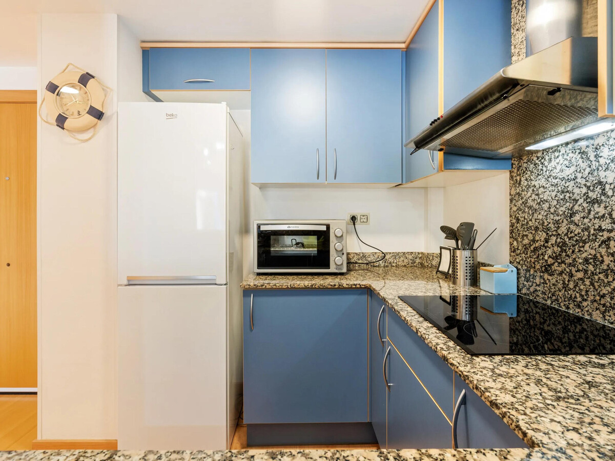 Appartement 6 pers. Roses : terrasse, barbecue & piscine - Photo 5