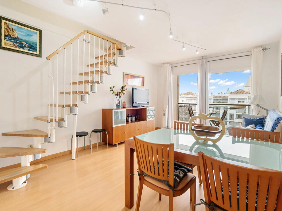 Appartement 6 pers. Roses : terrasse, barbecue & piscine - Photo 7