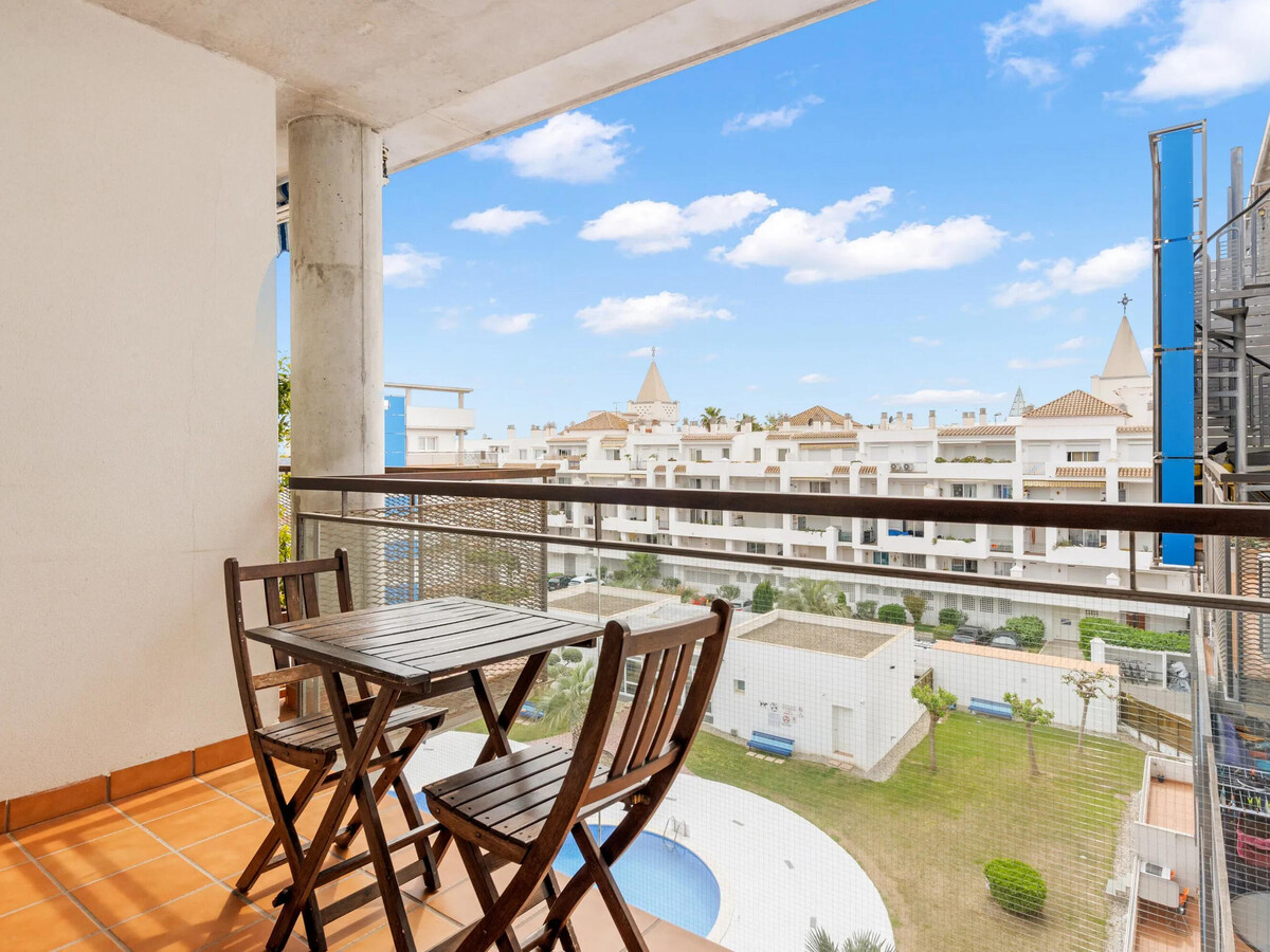 Appartement 6 pers. Roses : terrasse, barbecue & piscine - Photo 16