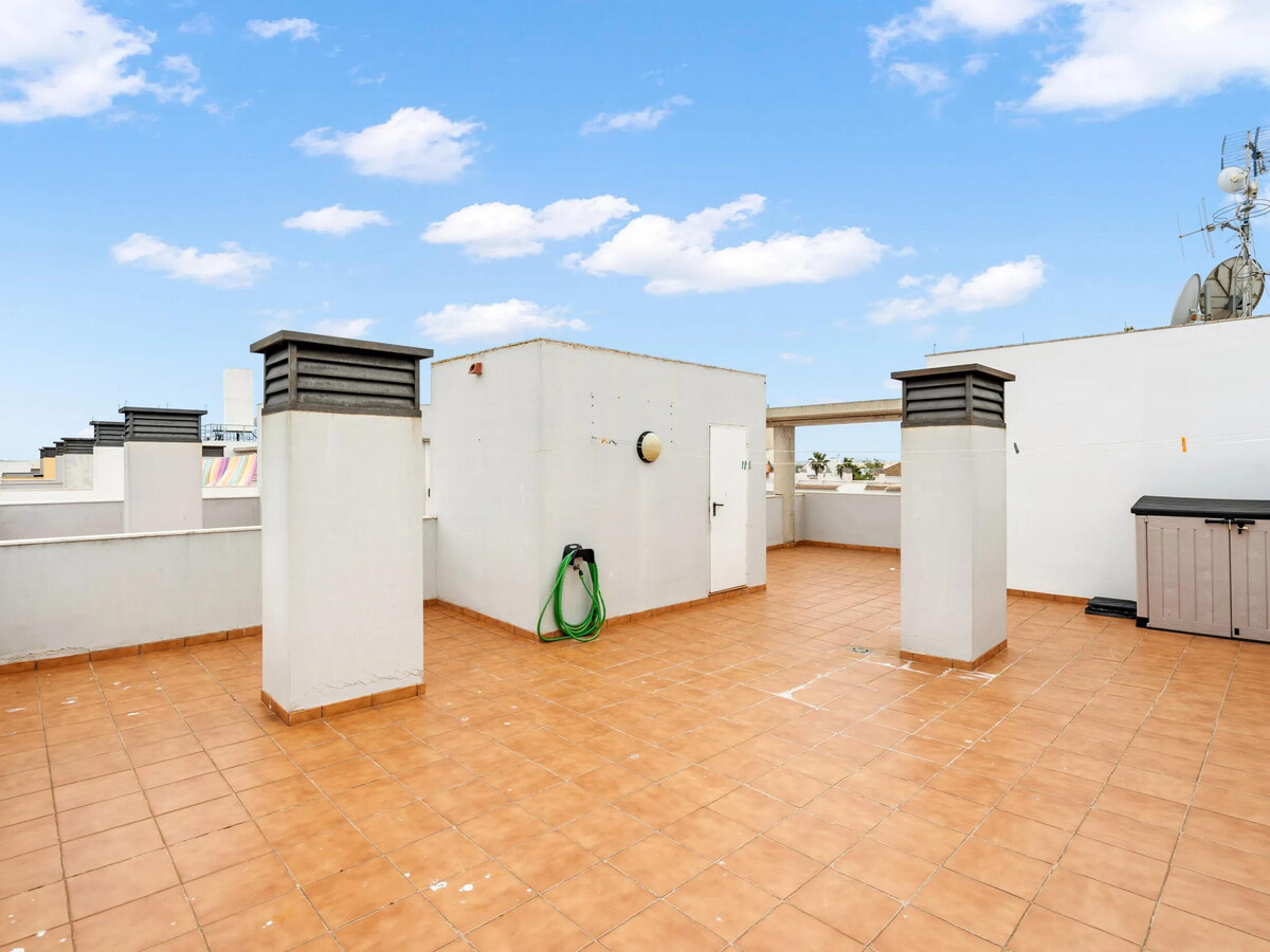 Appartement 6 pers. Roses : terrasse, barbecue & piscine - Photo 21
