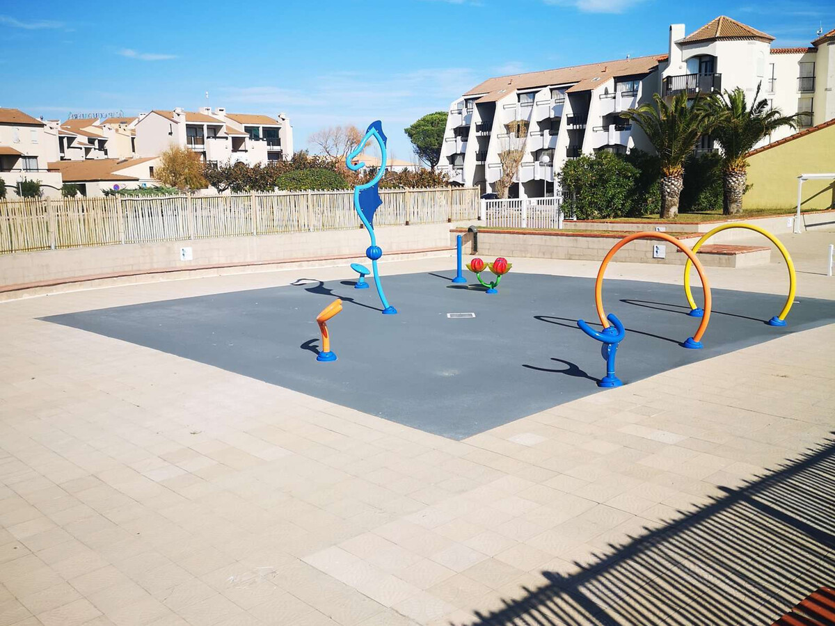T3 climatisé avec terrasse et piscine au Barcarès - Photo 8
