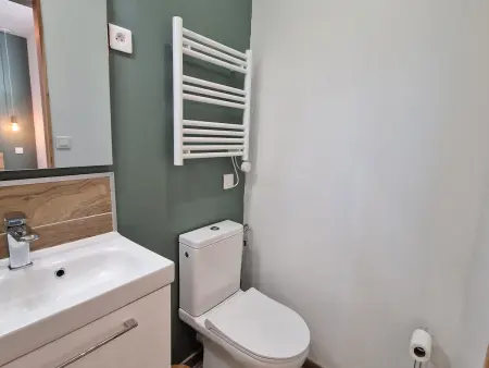 Studio 29 m² rénové, parking privé à Châteauroux : photo 5