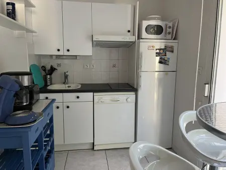 Vaux-sur-Mer: Villa 2 chambres pour 5 pers, 450m Plage, Parking, Clim - Photo 4
