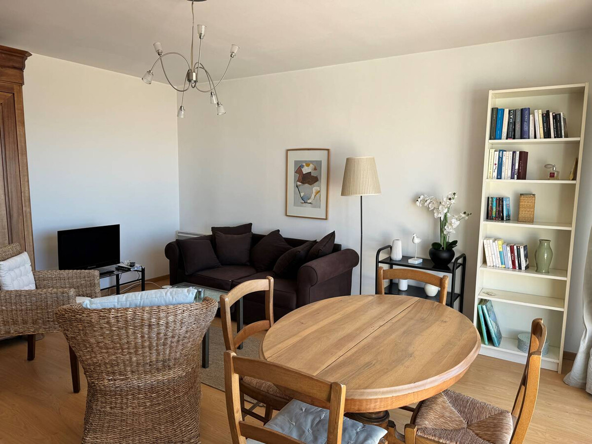 Appartement 47m² Royan - Balcon vue dégagée, parking privé - Photo 5