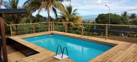 Location villa à Sainte Rose, Villa moderne avec piscine à Sainte-Rose, 160 m²