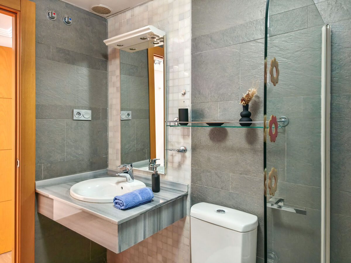 Appartement Malaga Pacifico, vue mer à 20 m de plage - Photo 15
