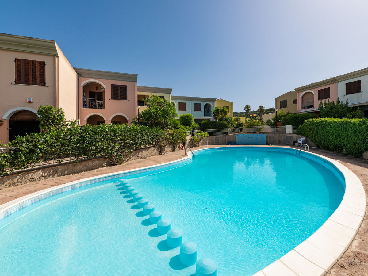 Borghi Piscina – Maison 2 ch avec piscine à Villasimius - Photo 1