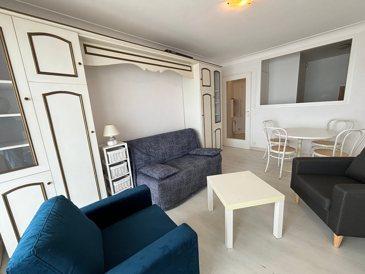 Studio face mer avec balcon, 6ème étage, Les Sables-d'Olonne - Photo 3