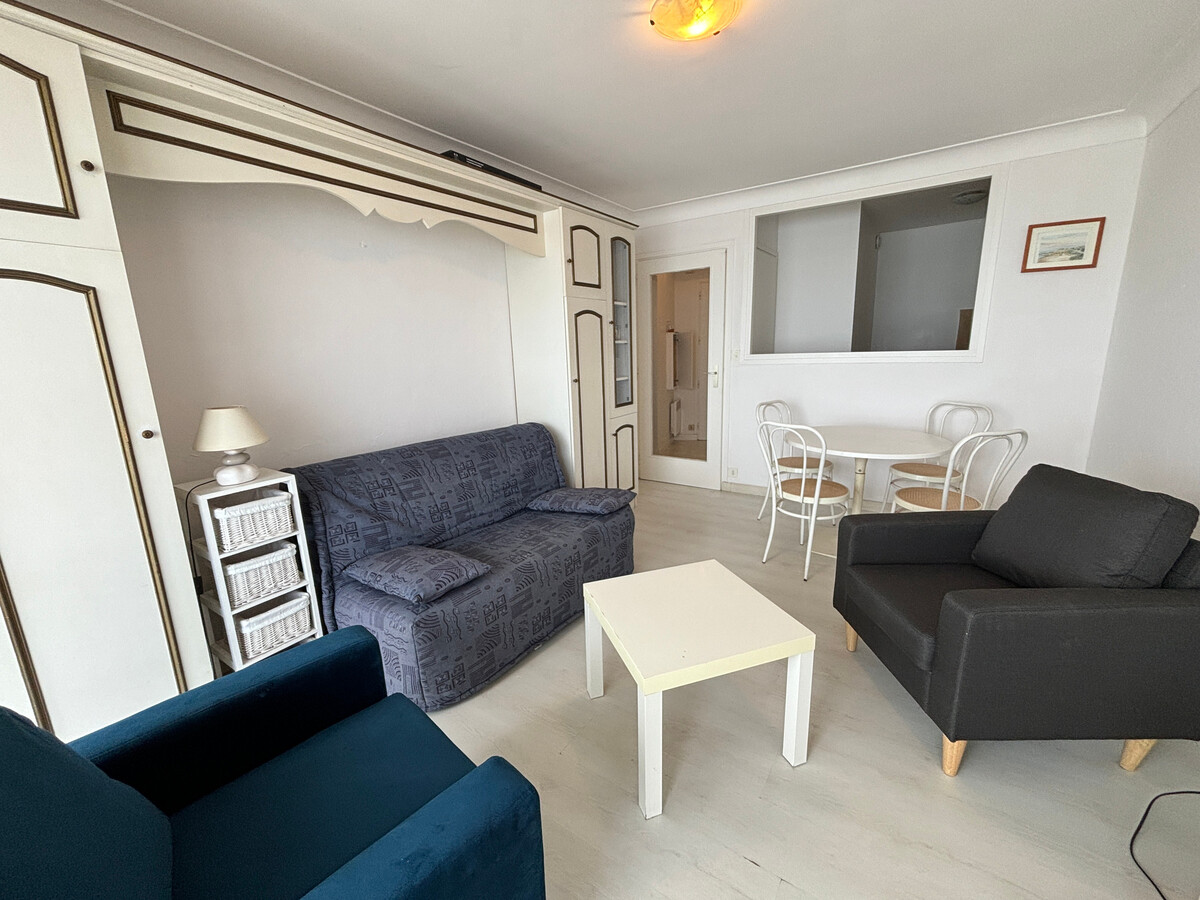 Studio face mer avec balcon, 6ème étage, Les Sables-d'Olonne - Photo 5