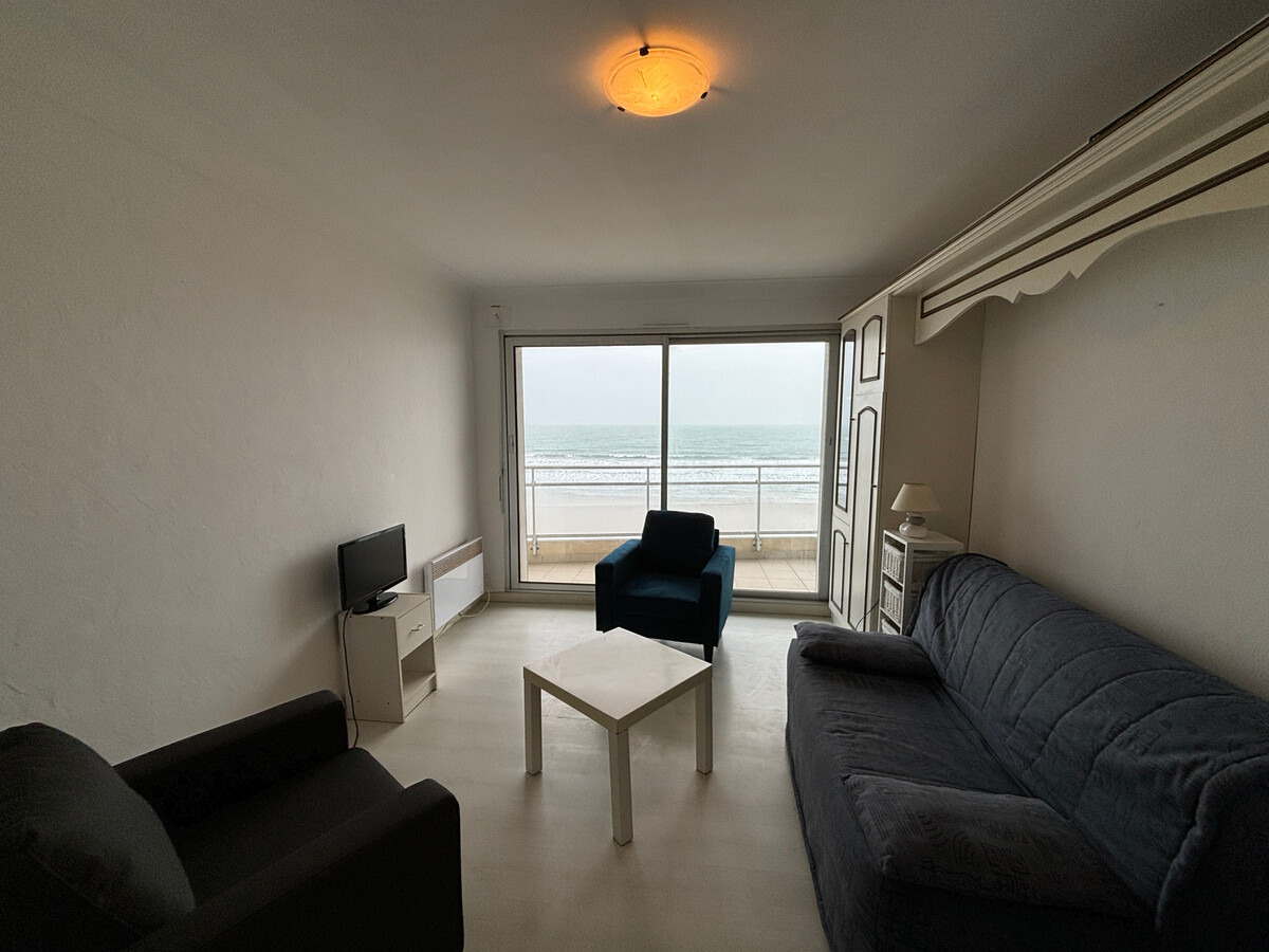 Studio face mer avec balcon, 6ème étage, Les Sables-d'Olonne - Photo 14