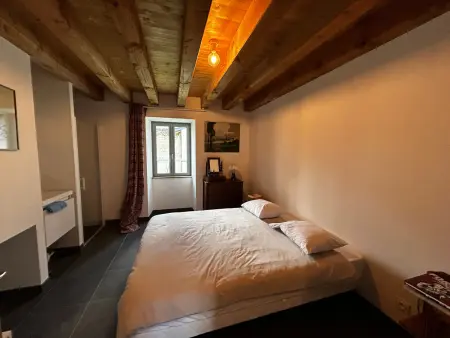 Maison 3 chambres Sossais, rénovée avec terrasse : photo 11