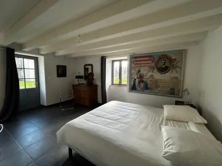 Maison 3 chambres Sossais, rénovée avec terrasse : photo 13