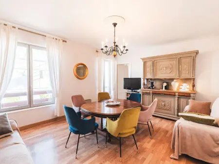 Appartement lumineux 75 m², centre-ville, parking, wifi, 7 couchages - Photo 3