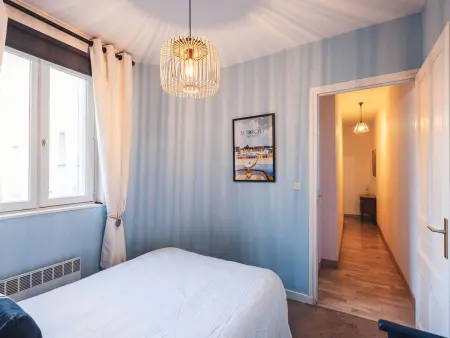 Appartement lumineux 75 m², centre-ville, parking, wifi, 7 couchages - Photo 20