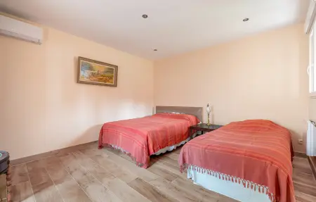 Maison 6 chambres avec piscine privée à Peymeinade : photo 19