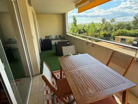 T2 climatisé avec terrasse plein sud-ouest à Sète : photo 2