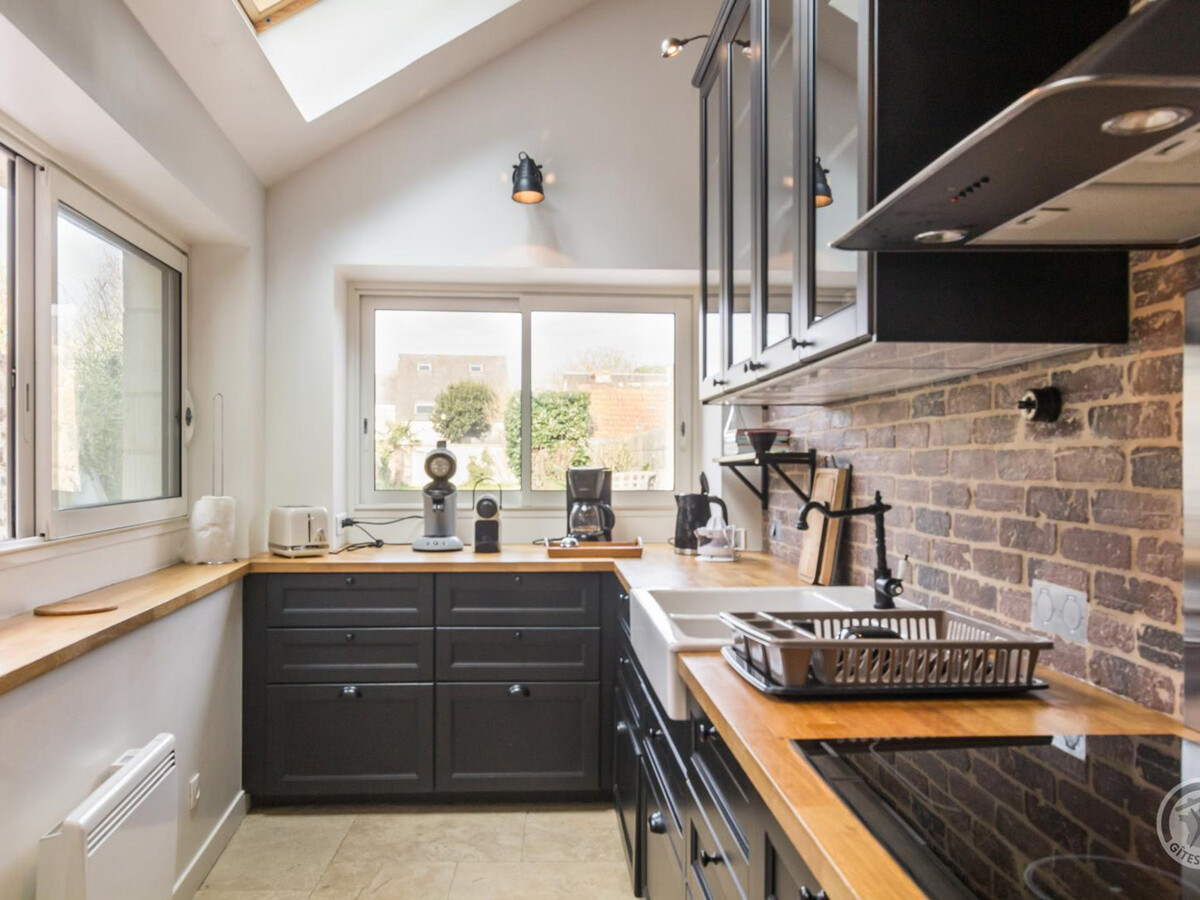 Gîte 6 pers. Saint-Vaast-la-Hougue, jardin clos - Photo 10