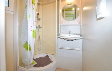 Mobil-home 5 pers. avec terrasse près des plages : photo 15