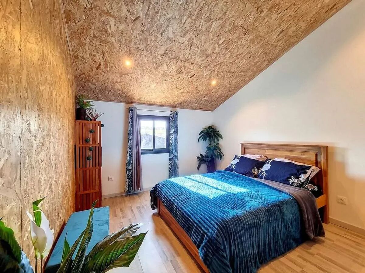 Villa 5 chambres, piscine et jacuzzi à Le Tampon - Photo 9