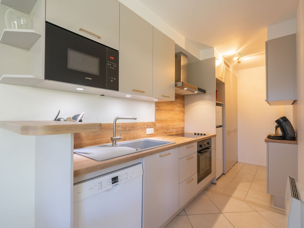 Apt 3 pièces rénové 2025, centre Royan à 700 m mer - Photo 3
