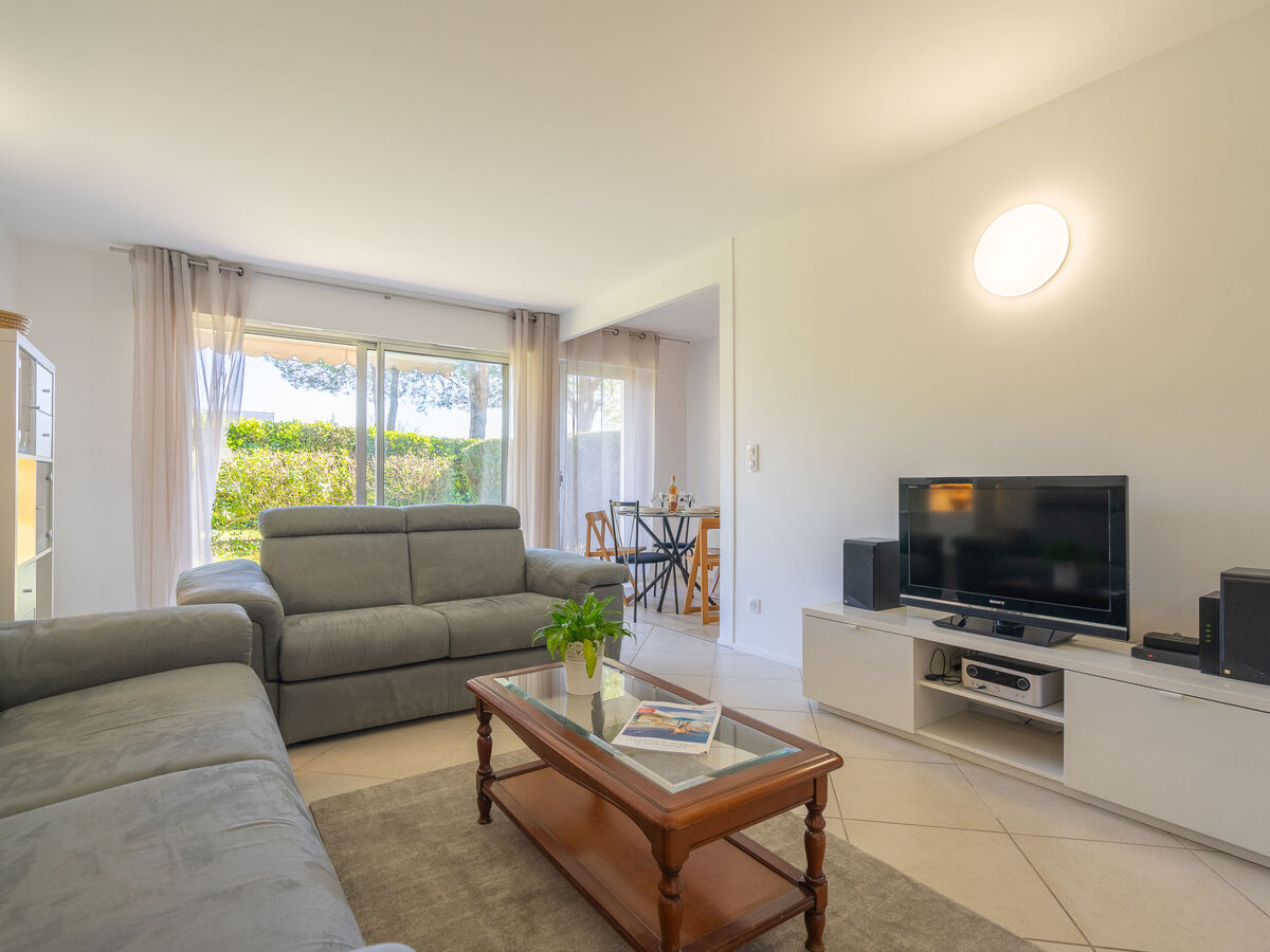 Apt 3 pièces rénové 2025, centre Royan à 700 m mer - Photo 6