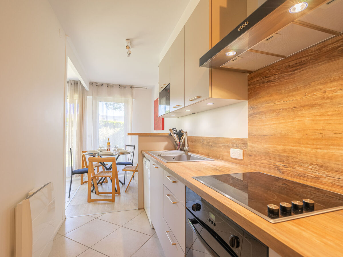 Apt 3 pièces rénové 2025, centre Royan à 700 m mer - Photo 9