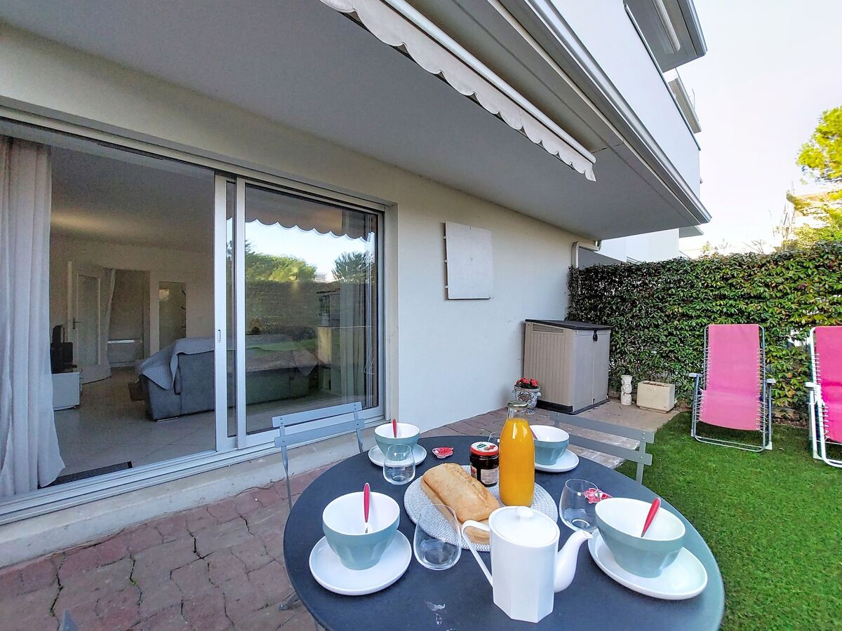 Apt 3 pièces rénové 2025, centre Royan à 700 m mer - Photo 19