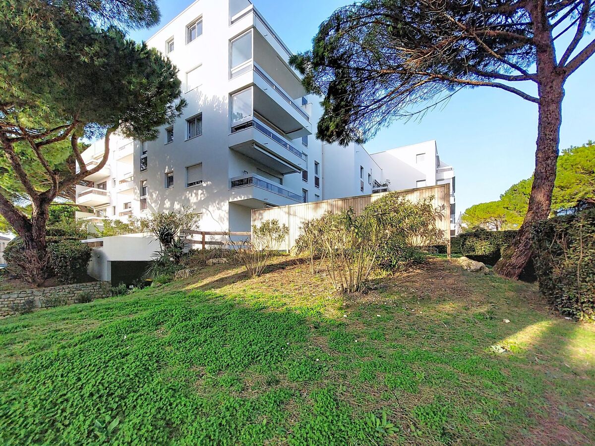 Apt 3 pièces rénové 2025, centre Royan à 700 m mer - Photo 25