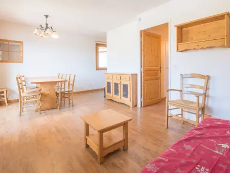 Appartement Bergerie 55 m² à 100 m des pistes, piscine : photo 9