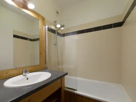 Appartement T.Bergerie – vue pistes, piscine à Orcières-Merlette : photo 11