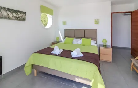 Maison 5 chambres avec piscine chauffée et jacuzzi à Rochefort-du-Gard : photo 23