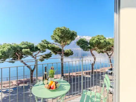 Location appartement à Domaso, Alborella