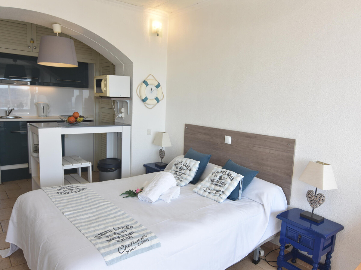 Studio 3 pers. Roses avec piscine et vue mer - Photo 9