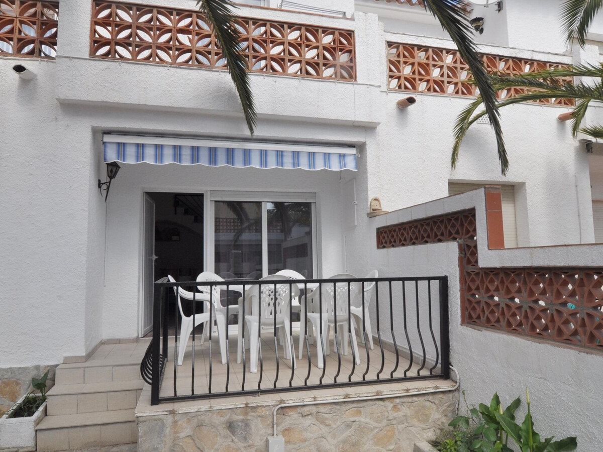 Maison 3 chambres à 1 min de la plage, terrasse et parking - Photo 4