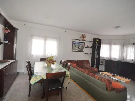 Maison spacieuse et lumineuse avec piscine privée et wifi en face d'un grand espace vert à L'Escala - Photo 9