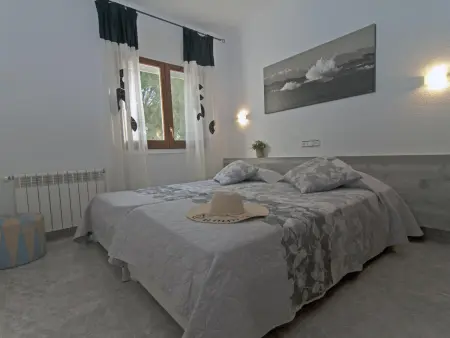Maison spacieuse et lumineuse avec piscine privée et wifi en face d'un grand espace vert à L'Escala - Photo 15