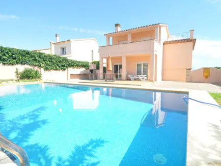Location villa à L'Escala, Grande Maison Familiale avec Piscine Privée et Terrasse à Torroella de Montgrí, Proche Plage