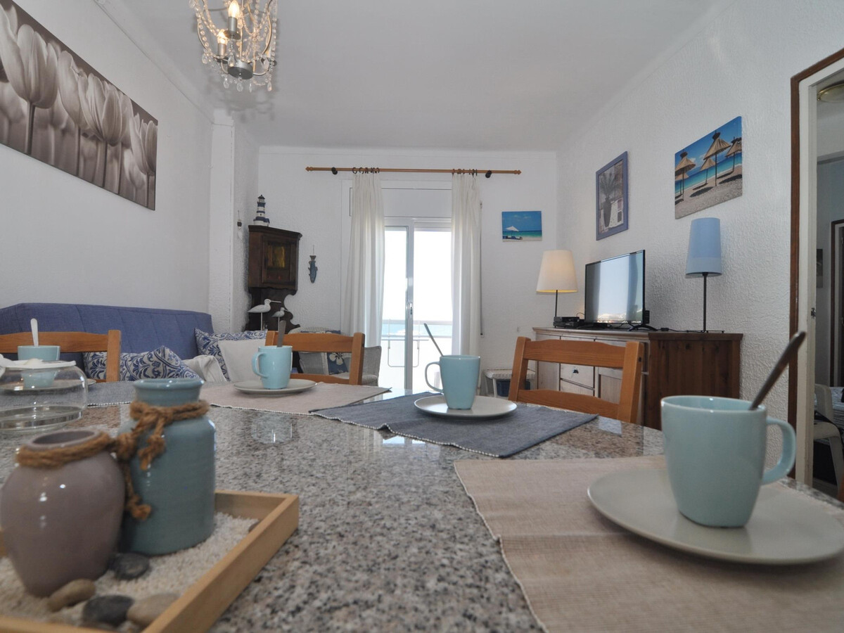 Appartement vue mer à L'Escala, 5e étage avec ascenseur - Photo 3