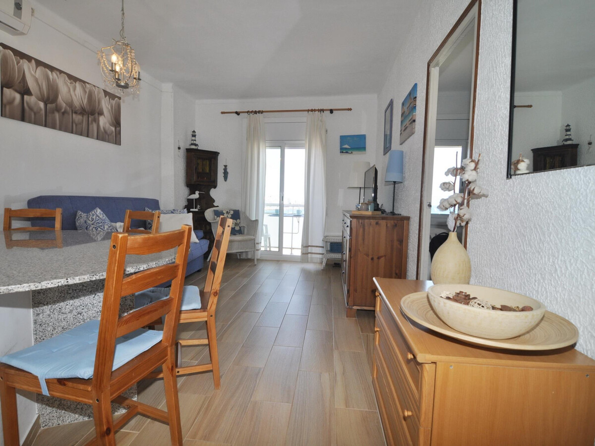 Appartement vue mer à L'Escala, 5e étage avec ascenseur - Photo 5