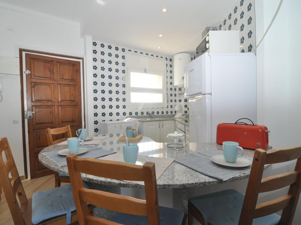 Appartement vue mer à L'Escala, 5e étage avec ascenseur - Photo 7