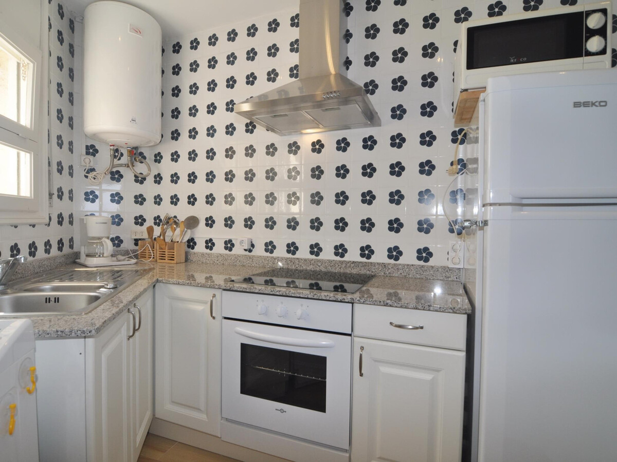 Appartement vue mer à L'Escala, 5e étage avec ascenseur - Photo 8