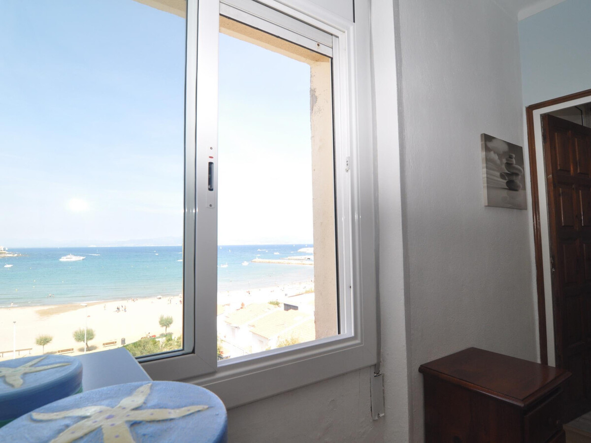 Appartement vue mer à L'Escala, 5e étage avec ascenseur - Photo 13