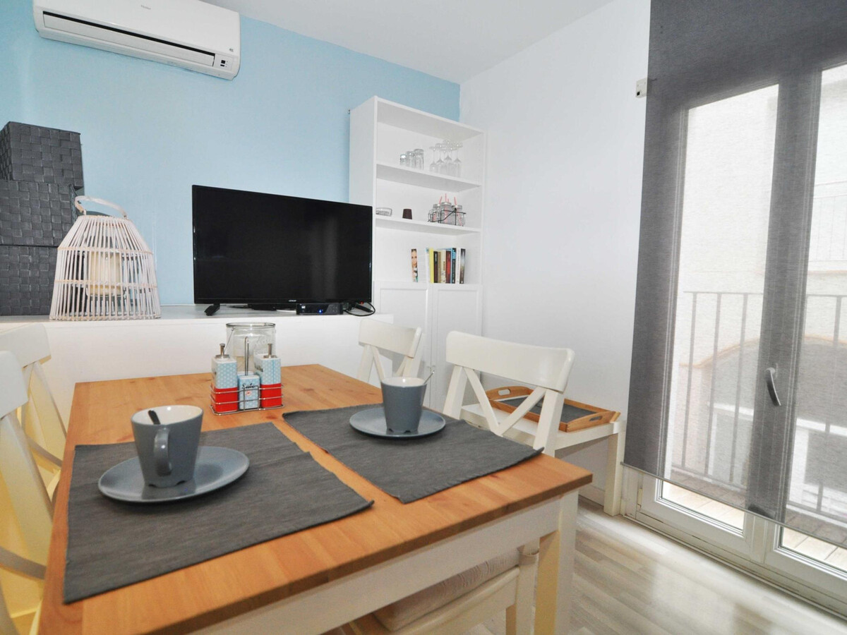 Appartement rénové avec terrasse privée à 400m de la plage - Photo 7