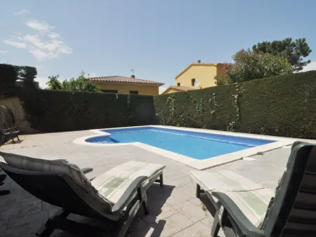 Location villa à L'Escala, Maison avec Piscine Privée et Wifi, Quartier Calme, Torroella de Montgrí