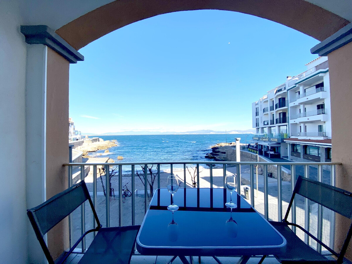 Appartement vue mer à L'Escala, terrasse, 1 chambre - Photo 1